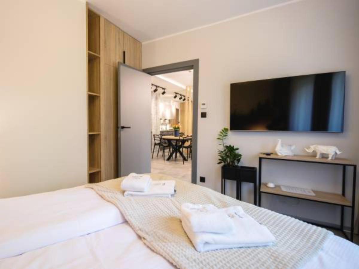 Apartament Prywatny Stone Hill Rackiewicz Z Basenem Szklarska Poreba Luaran gambar